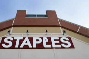 A Staples store is seen in North Andover, Mass. Thursday, March 1, 2007. Staples Inc.'s fourth-quarter profit grew nearly 22 percent as the nation's biggest office products supplier enjoyed strong growth in its delivery business and a turnaround in Europe, offsetting slow holiday season retail sales in North America. (AP Photo/Elise Amendola)