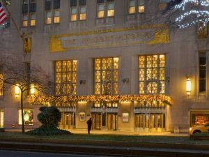 Makeover to close Waldorf Astoria in March