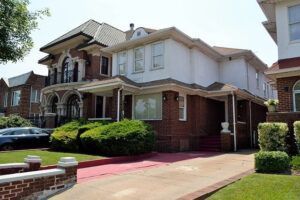 House 2 093021