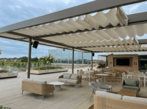 Retractable Awning – Lounge – 1